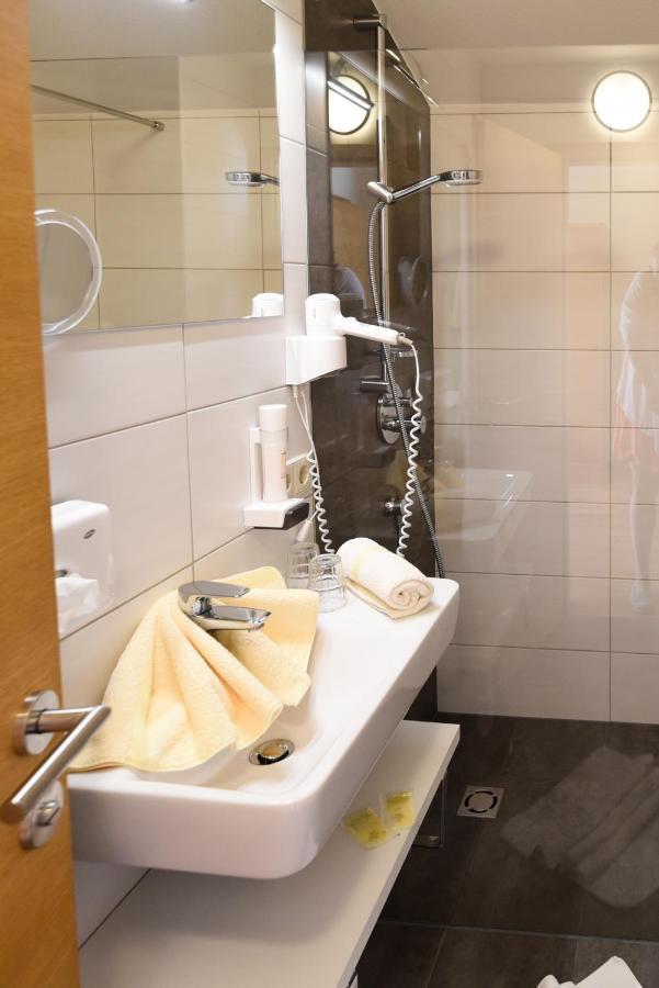Pension Seiwald In Koetschach Kaernten Dış mekan fotoğraf