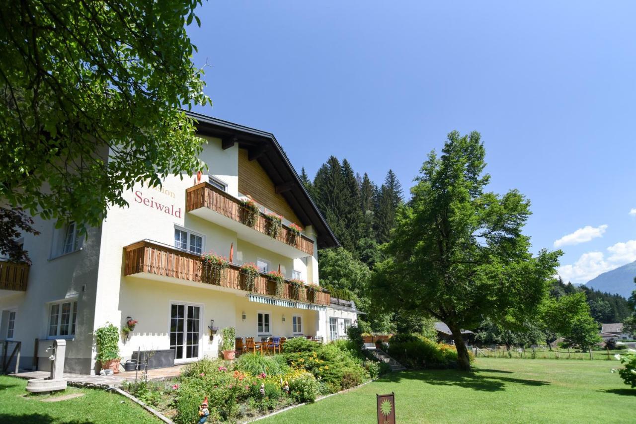Pension Seiwald In Koetschach Kaernten Dış mekan fotoğraf