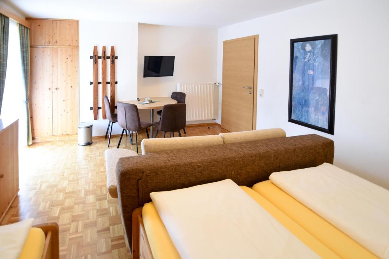 Pension Seiwald In Koetschach Kaernten Dış mekan fotoğraf