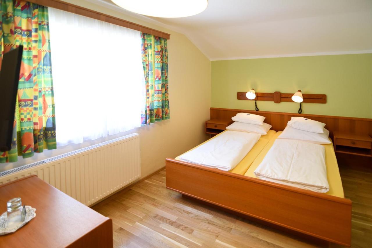 Pension Seiwald In Koetschach Kaernten Dış mekan fotoğraf